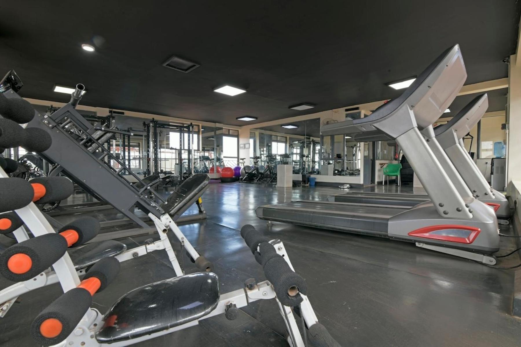 Hoima Buffalo Hotel & Business Hub Ltd Экстерьер фото