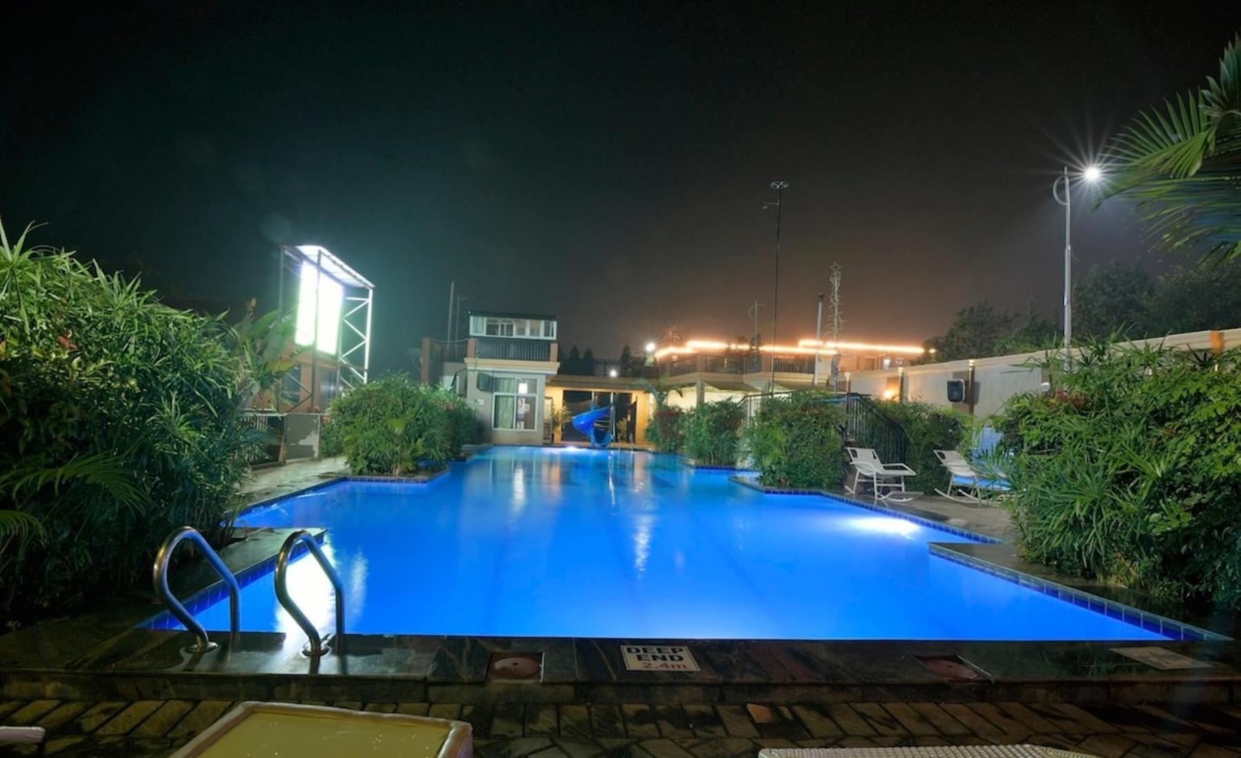 Hoima Buffalo Hotel & Business Hub Ltd Экстерьер фото